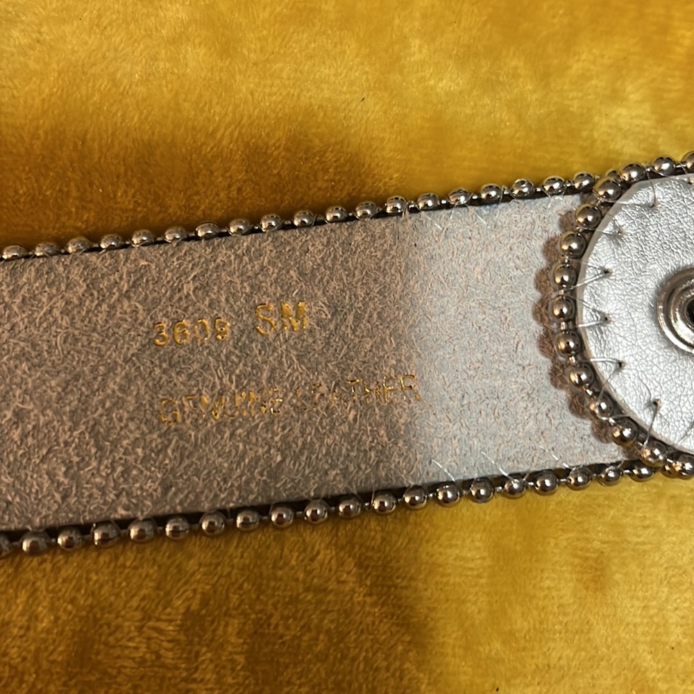 Belt - Picture 3 of 5
